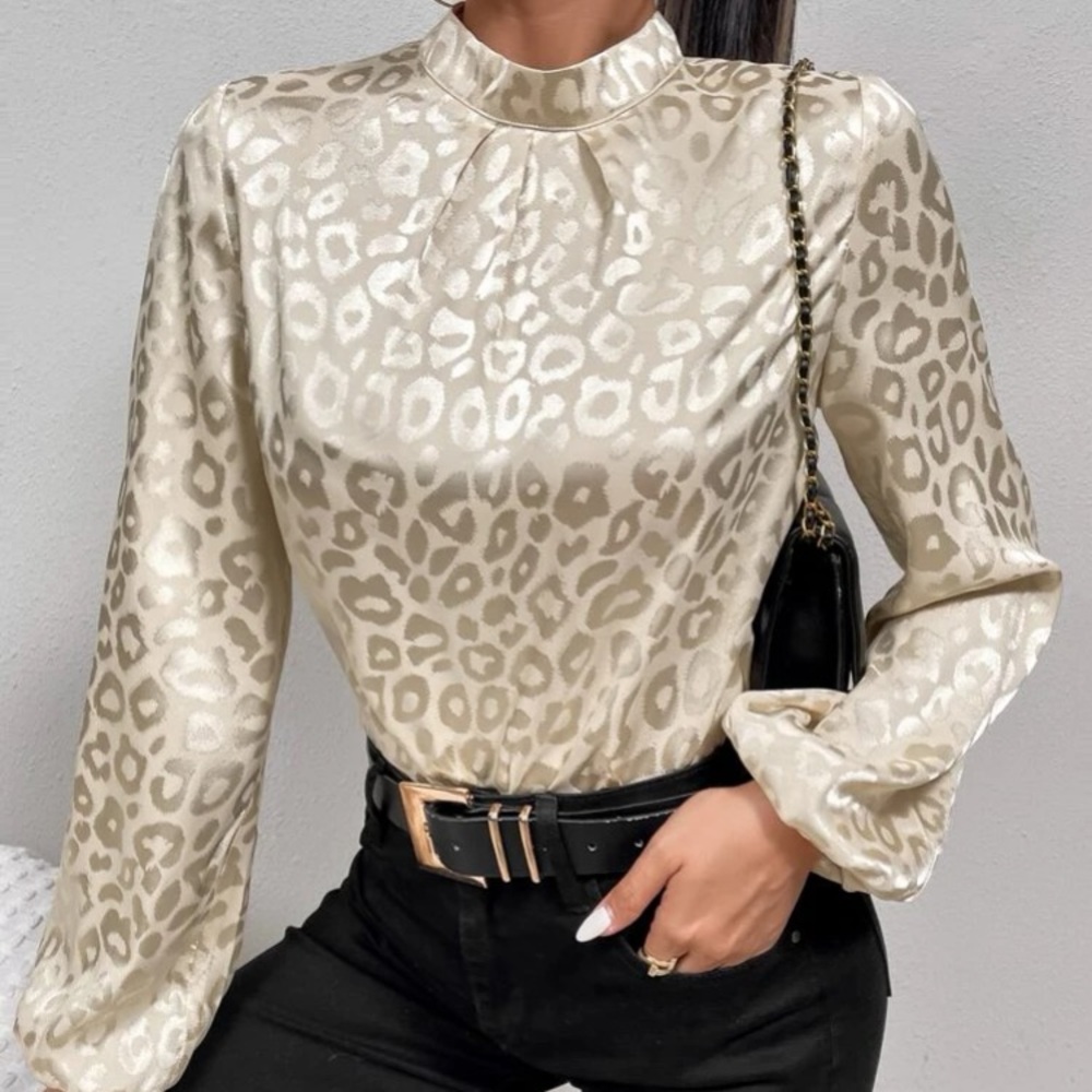 Boho cream jacquard satin leopard print mock neck blouse - Picture 4 of 8